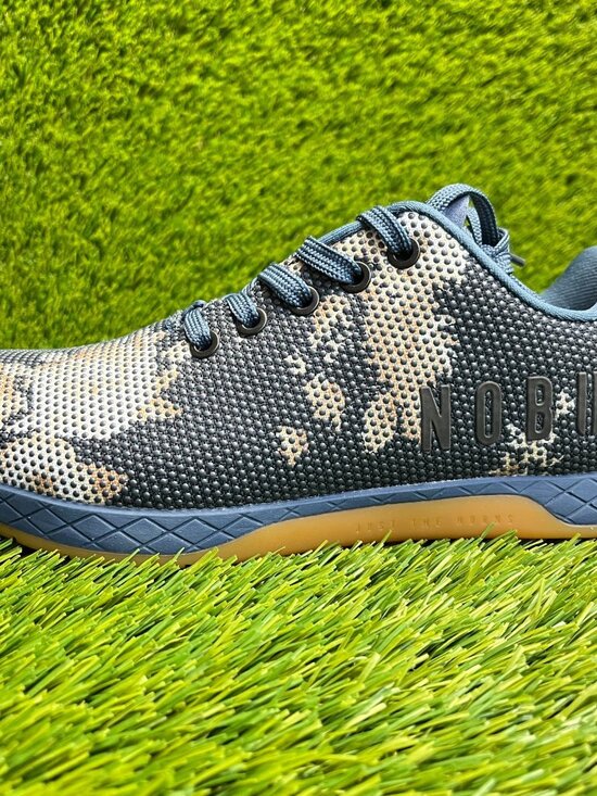 Nobull Dark Floral Gum Trainers Womens Size 8.5 Navy Blue Running Shoes Sneakers - Picture 3 of 10